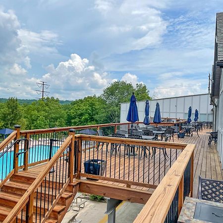 Premier Cozy Cabin - Free Amenities & Comm Indoor Pools Бушкілл Екстер'єр фото